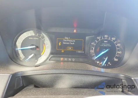 2016 Ford Explorer Police Interceptor z USA, uszkodzony, nr VIN 1FM5K8AR0GGD16877